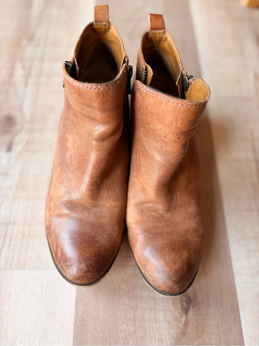 Lucky Women's Tan Leather Basel Ankle Booties with Side Zip